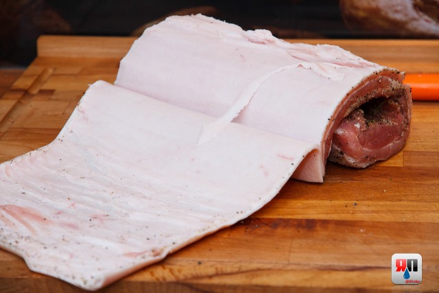 Pancetta arrotolata - или как меня заставили рулет сделать