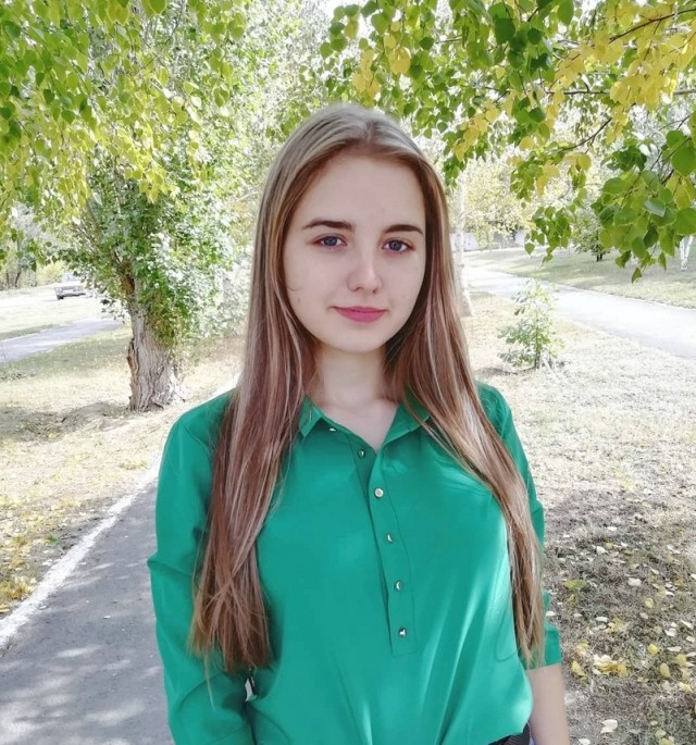 Красавицы из социальных сетей