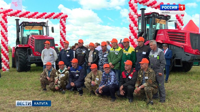 Заговор гастарбайтеров: Узбеки и таджики хотят 150 «тыщ» в месяц за уборку русской картошки