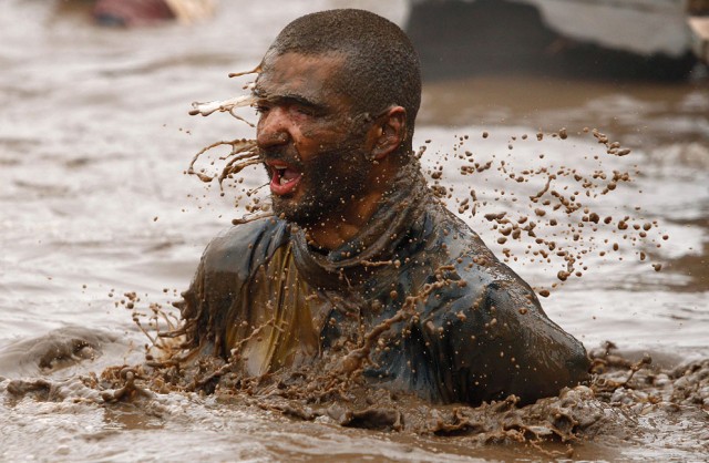 Гонки на выживание “Tough Guy” 2012