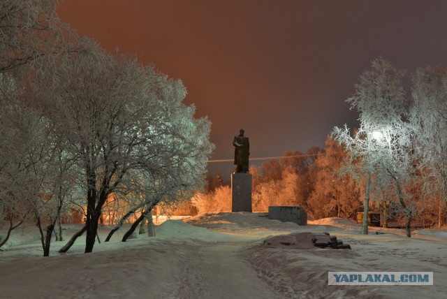 Памятники Ленину