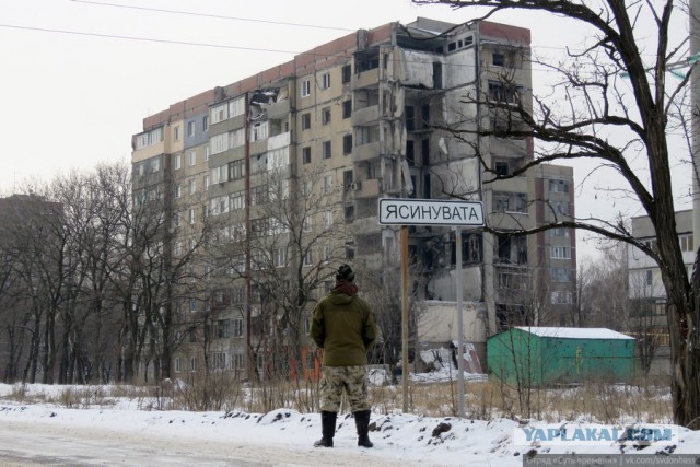 В Ясиноватой вновь открылся бассейн. Техас на связи