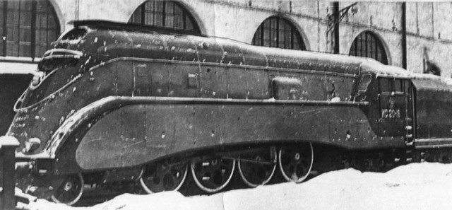 Паровоз "ИС20-16" " Иосиф Сталин.