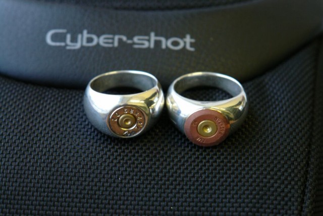 Обручальные кольца для киллеров (5 фото)