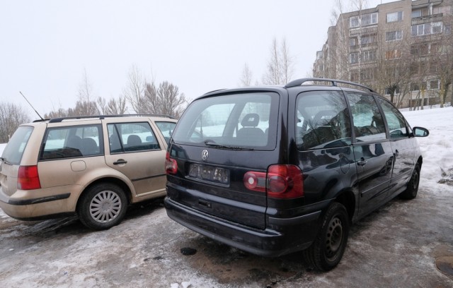 «Даем автомобилям вторую жизнь». Репортаж с литовской авторазборки