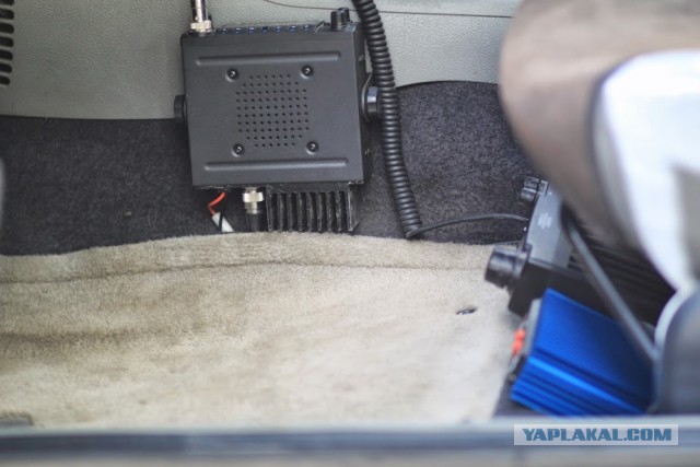 Все о рации CB: зачем слушать разговоры водителей, как пользоваться и как остаться в эфире человеком?