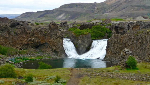 Красоты водопадов Исландии в фотографиях