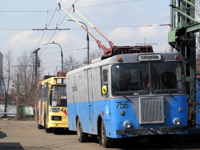 Троллейбусная стрелка и другие спецчасти КС