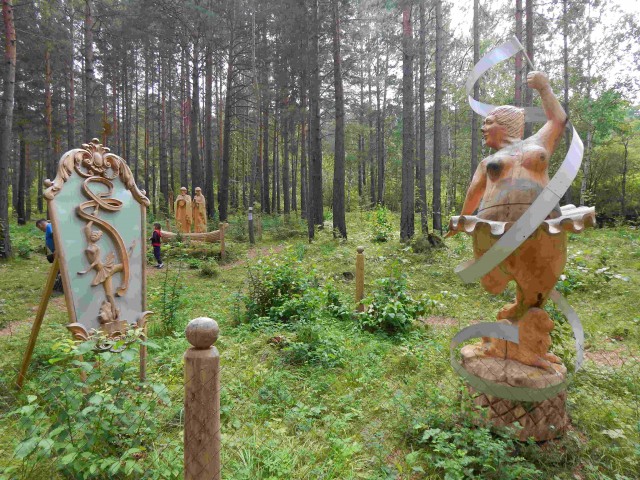 Две скульптуры которые меня поразили...