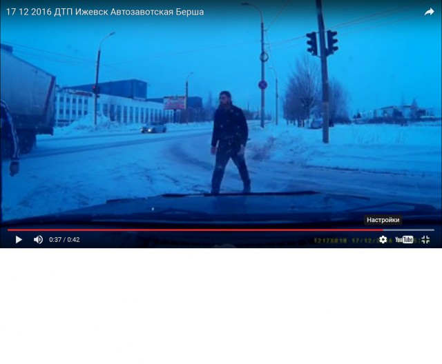 Мне надо повернуть! Я сказал мне надо! Сракер бородач недовлен!