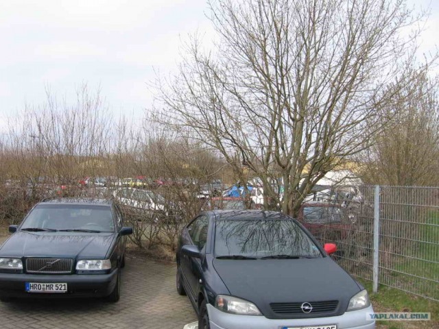 Автомобильная свалка в Ростоке. Германия