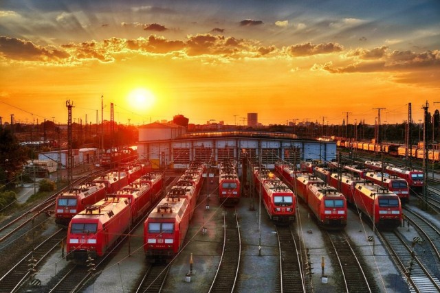 Красивейшие фото поездов с просторов, часть 2