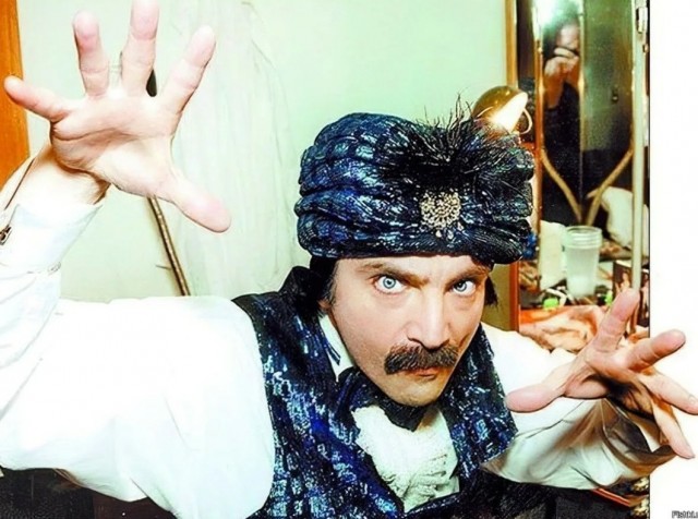 Откуда появился "трах-тибидох" в "Старике Хотабыче"?