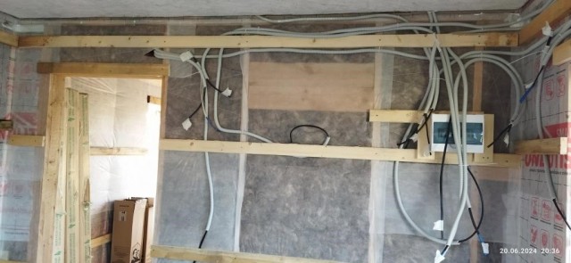 Дачный домик с баней часть 2