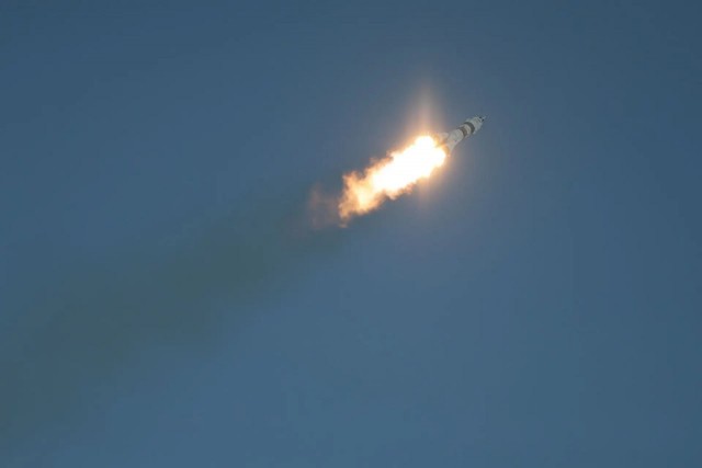 Земля в иллюминаторе