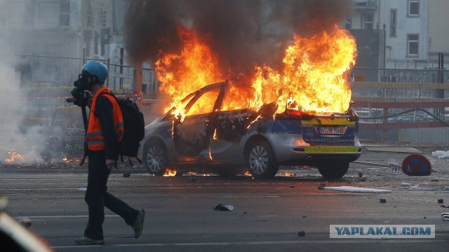 Открытие европейского центробанка во Франкфурте.