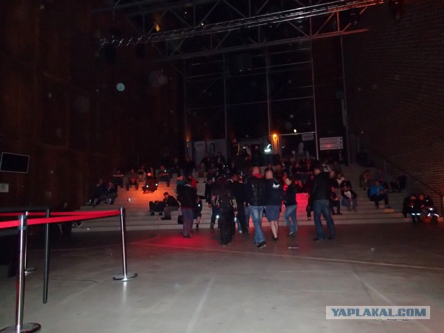 AC/DC. Вжарим рок в этой дыре!