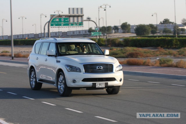 Lexus LX 570 2016г