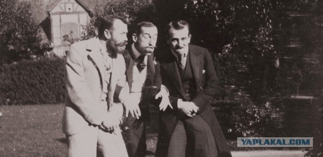 Архив фотографий Великого князя из тайника в арбатской квартире