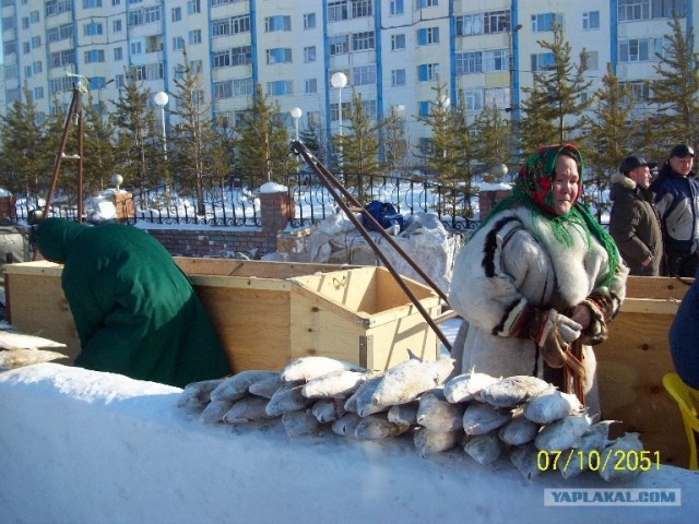 Люди из северных сказок: рынок в Салехарде