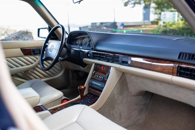 1991 Mercedes-Benz 560 SEL. Автопятница №84.