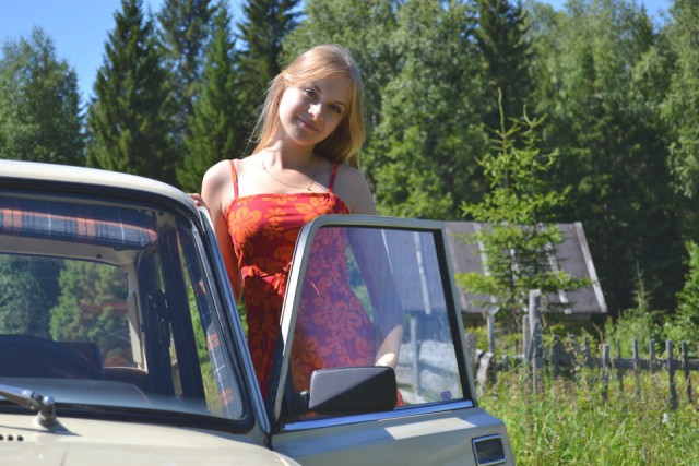 Девушки и авто