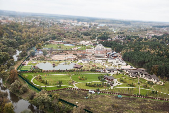 Путин одобрил введение в России туристического сбора в сфере выездного туризма