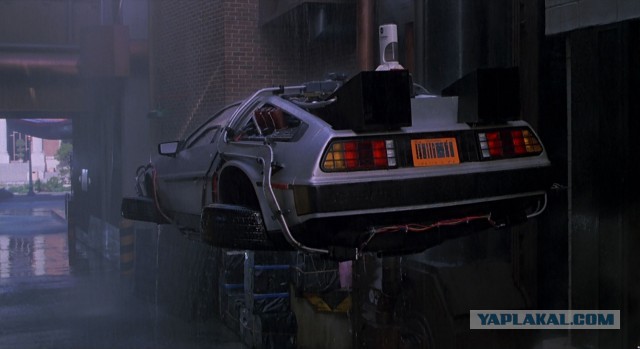 Капсула времени: DeLorean DMC-12 1981-го года