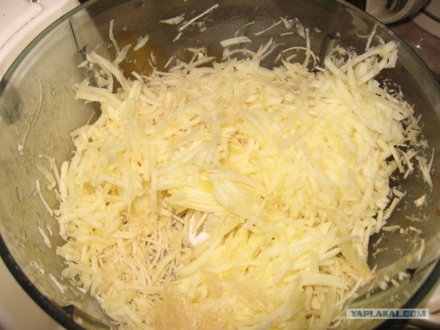 Пятничные посиделки на теплотрассе (с)