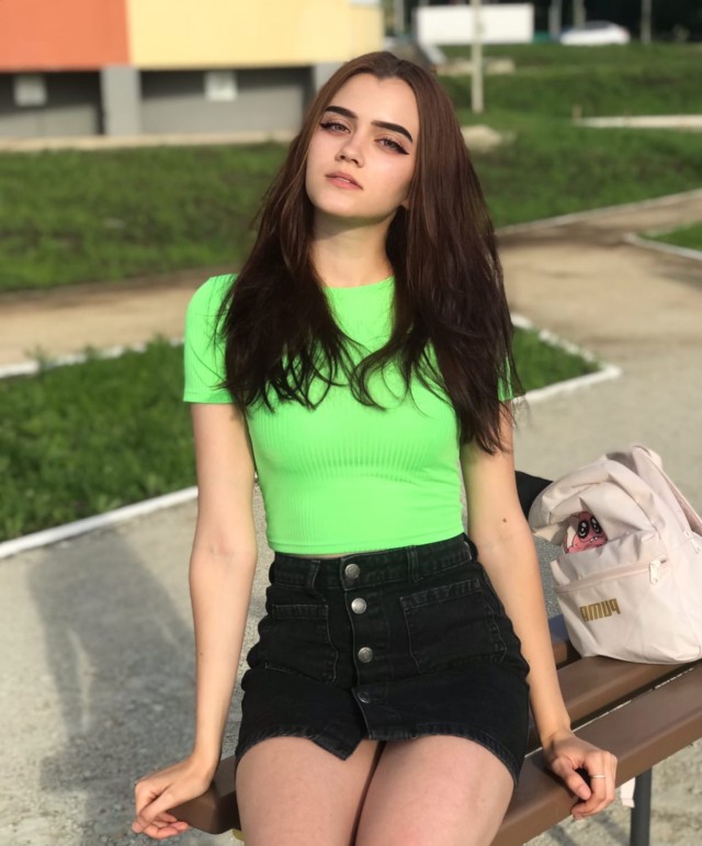 Девушки в миниюбках
