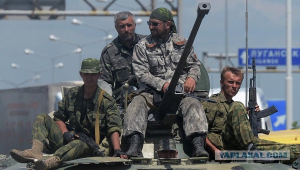 Ополченцы заняли в Донецке завод ...