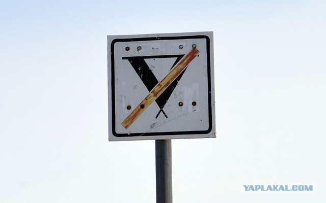 Жара. Город. 40 минут. Море.