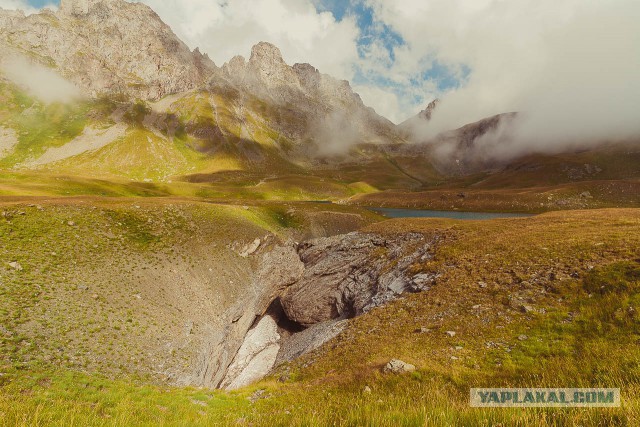 К заповедным озерам и долинам Архыза