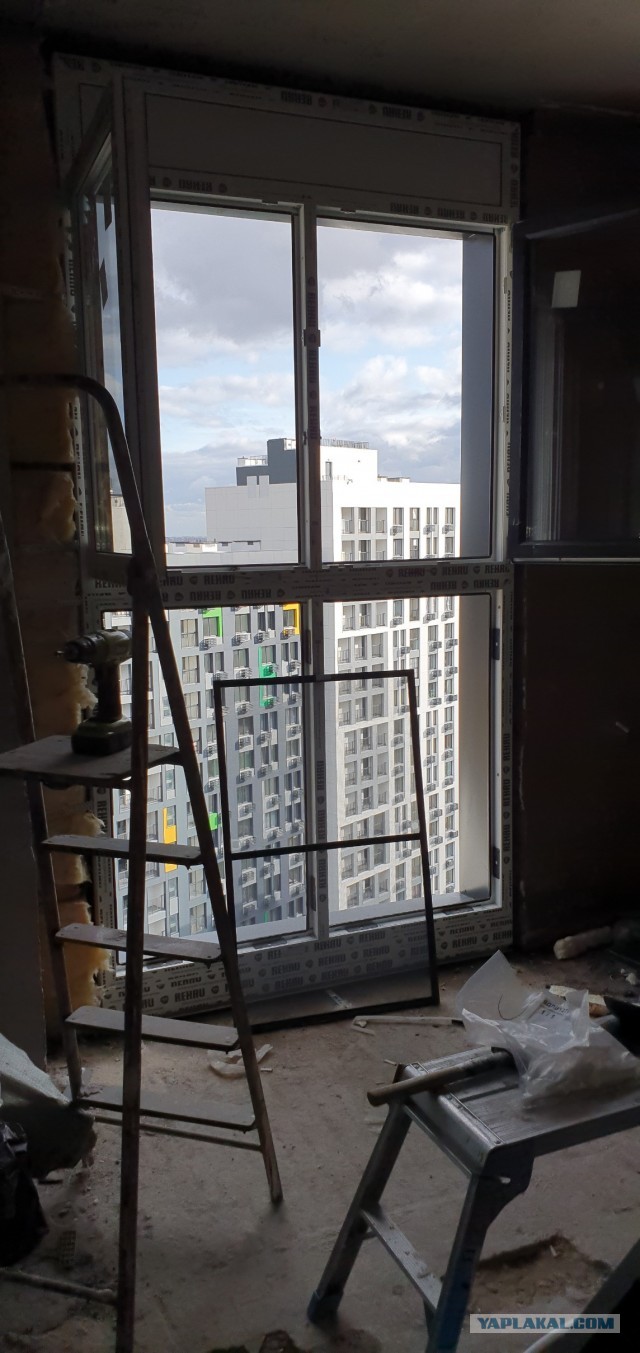 Предлагаем остекление и отделку балконов и лоджий в г. Москве и Московской области