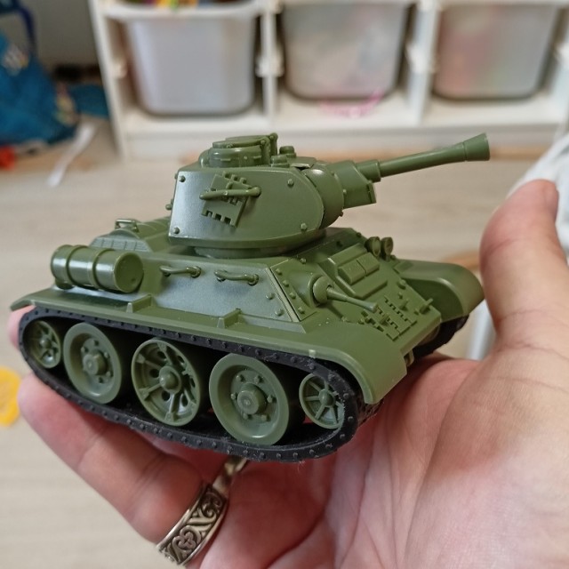 Сделал диораму с трудягой Ан-2 в подарок