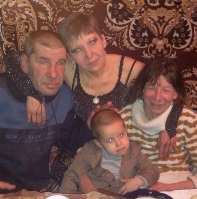Рязанский депутат предрек школьникам, что они будут «валяться на помойке»