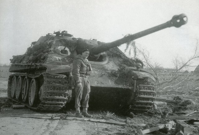 StuG III под кличкой "Гадюка", самая массовая в производстве с которой пришлось встретиться нашим дедам.