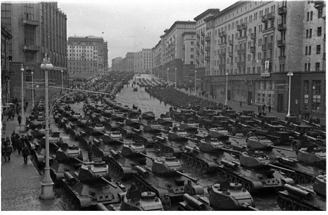 Фотографии из прошлого нашей страны – 103