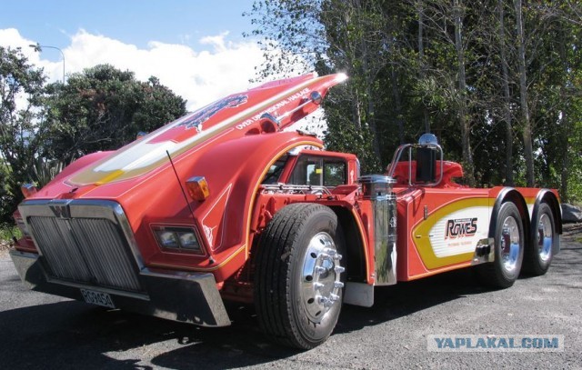 Schnibbelmobil — немецкий "крокодил" для перевозки негабаритных грузов