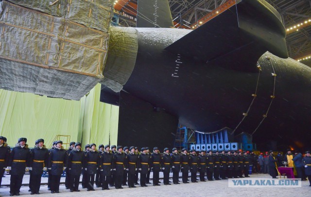 Вывод из эллинга атомного подводного ракетного крейсера «Генералиссимус Суворов»