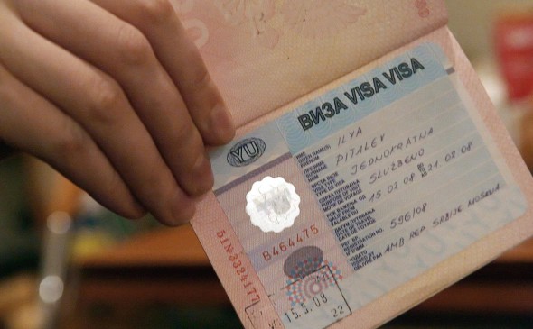 Германия ужесточила выдачу виз россиянам