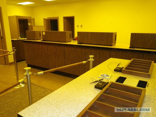 Канадский город-призрак застывший в 80-х