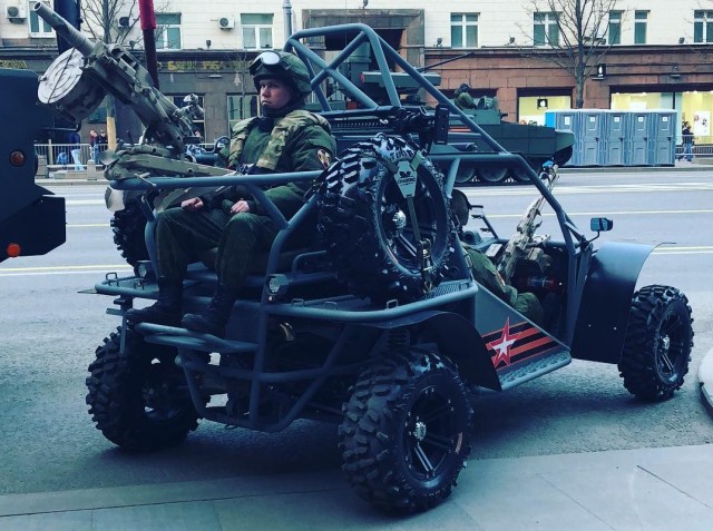 Появилось первое фото опытного образца бронеавтомобиля "Ласок 4-П"