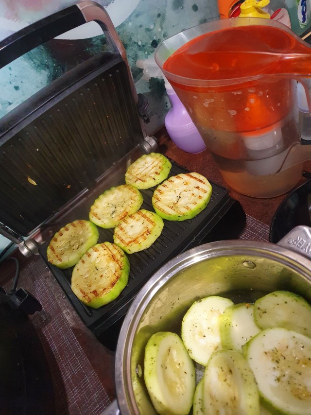 Жареный кабачок.