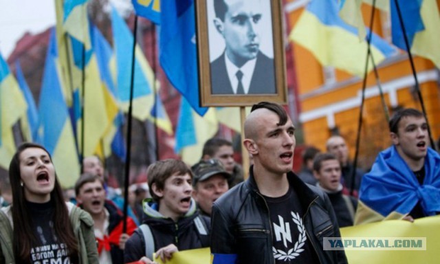 Ахеджакова продолжает призывать ненавидеть русских