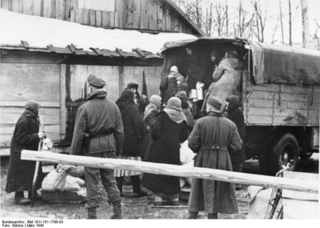 1943 год в фотографиях