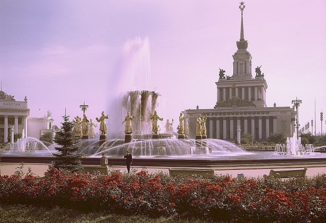 Москва и москвичи. Двадцатый век. 03.08.25