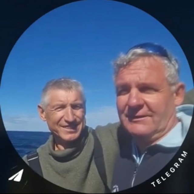Про кита Петю, центр спасения и др.