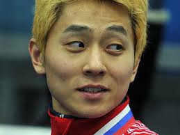 Золото в шорт-треке!