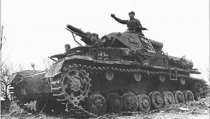 Ну кому нужна война? Никому конечно!